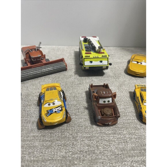 Disney Pixar Cars Lot of 8 Toy Cars Mixed Lot Pre-Owed - Picture 3 of 16